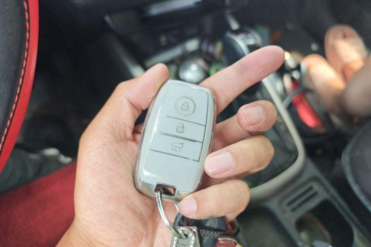 Used Kia KX3 2017 1.6L Automatic Aoya 15th Anniversary Special Edition Vehicle Key