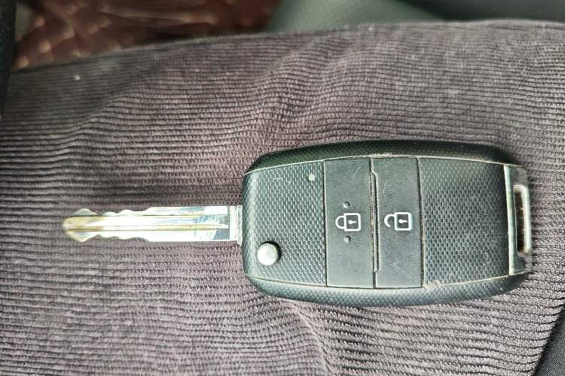 Used Kia KX3 2017 1.6L Automatic Aoya Version Vehicle Key