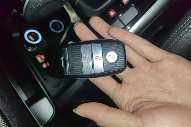 Used Kia KX3 2017 1.6L Automatic Aoya Version Vehicle Key