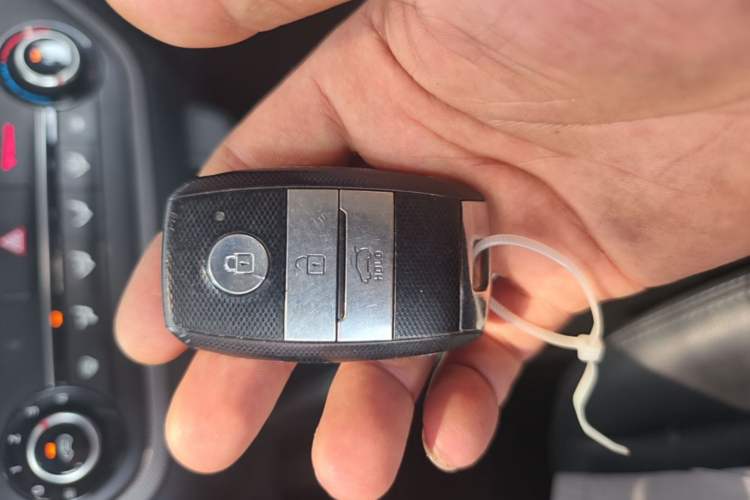 Used Kia KX3 2017 1.6L Automatic Aoya Version Vehicle Key