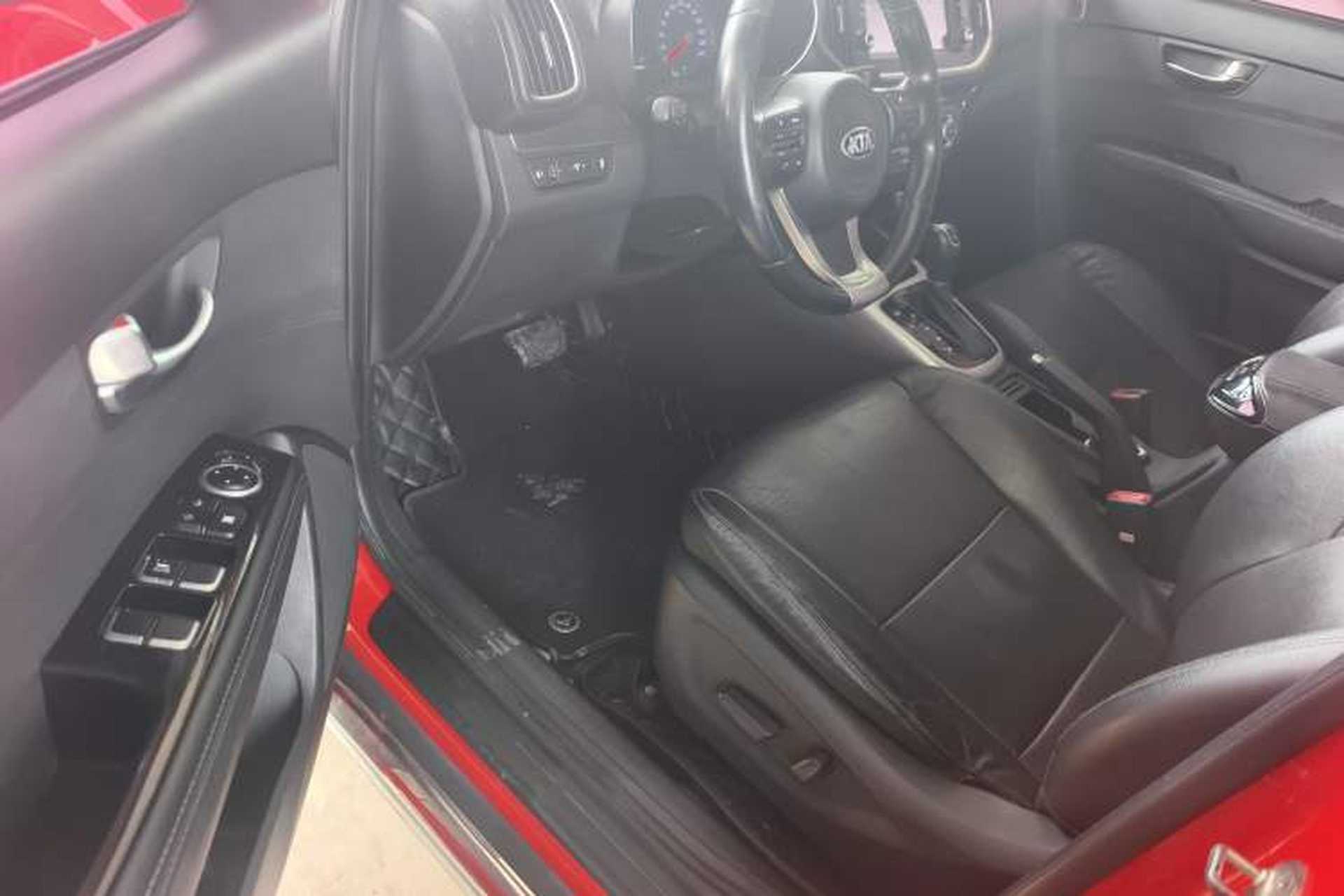Used Kia KX3 2019 1.6L Automatic Fashion Sunroof Edition Driver Seat