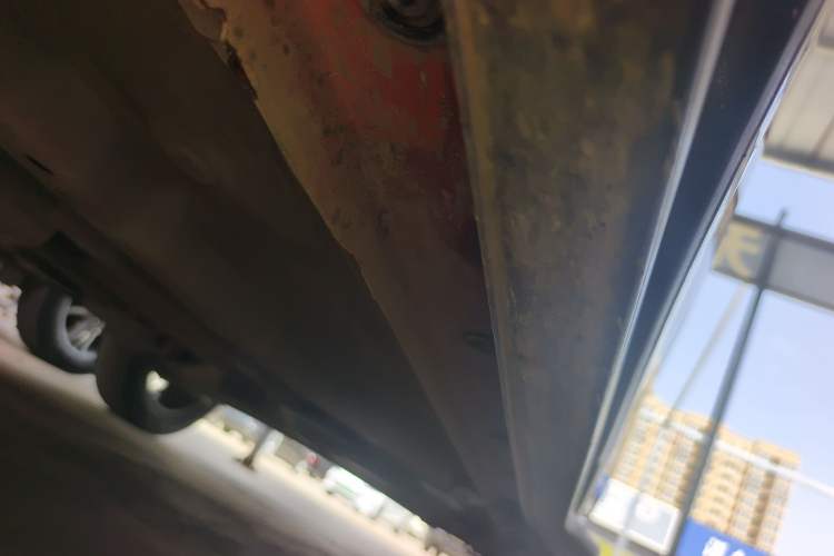 Used Kia KX3 2019 1.6L Automatic Fashion Sunroof Edition Left Side Sill