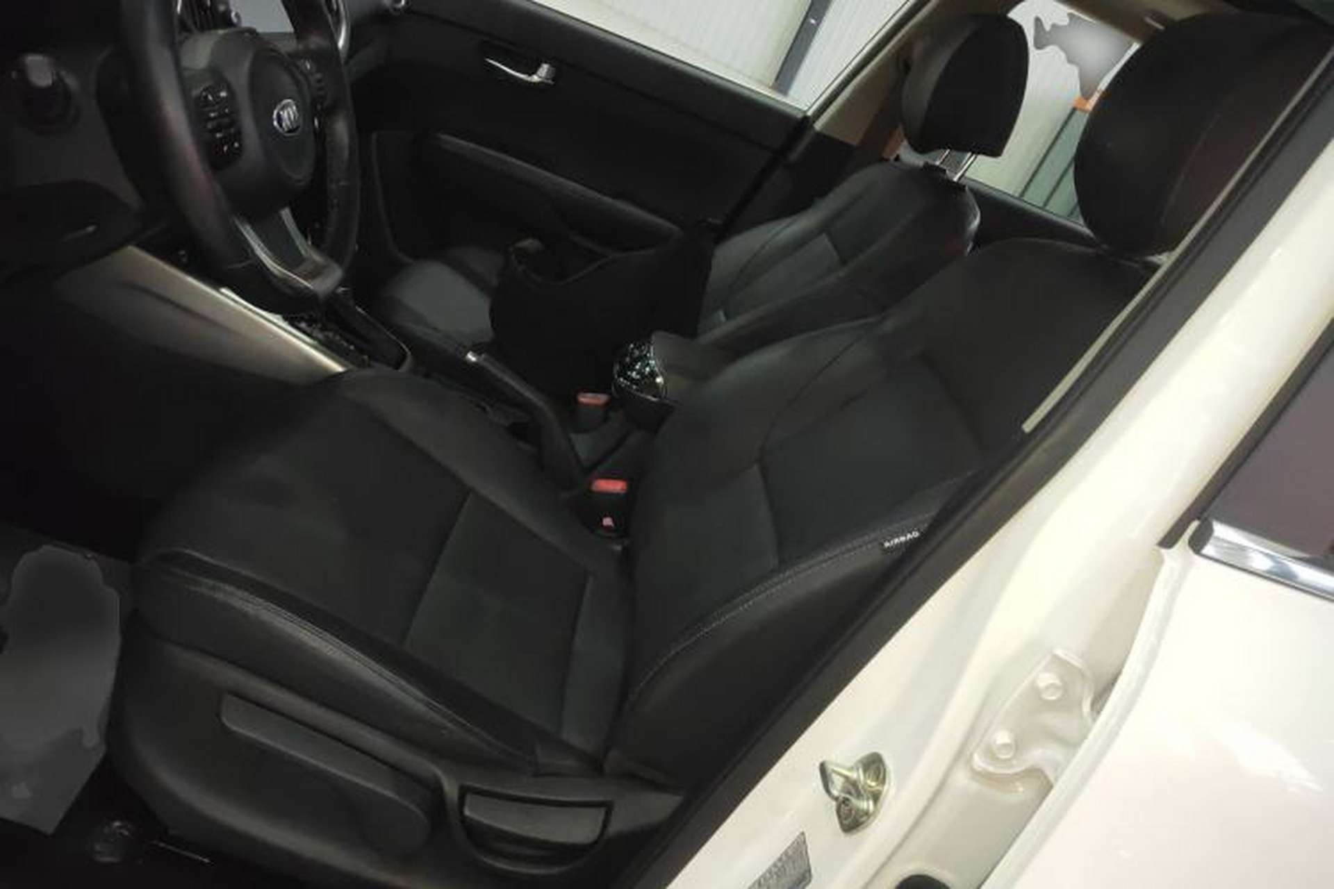 Used Kia KX3 2019 1.6L Automatic Fashion Sunroof Edition Left Front Seat