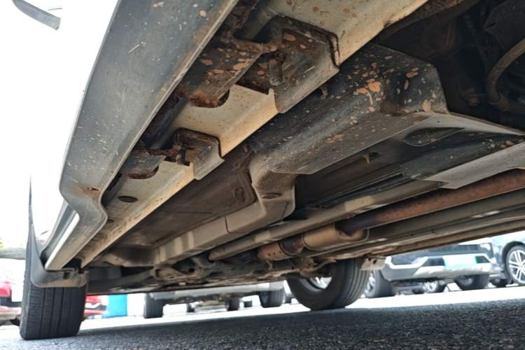 Used Kia KX3 2019 1.6L Automatic Fashion Sunroof Edition Left Side Sill