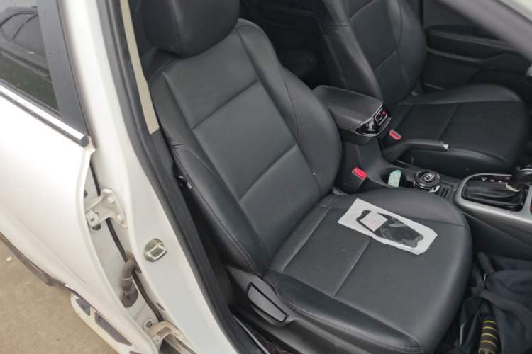 Used Kia KX3 2019 1.6L Automatic Fashion Sunroof Edition Right Front Seat