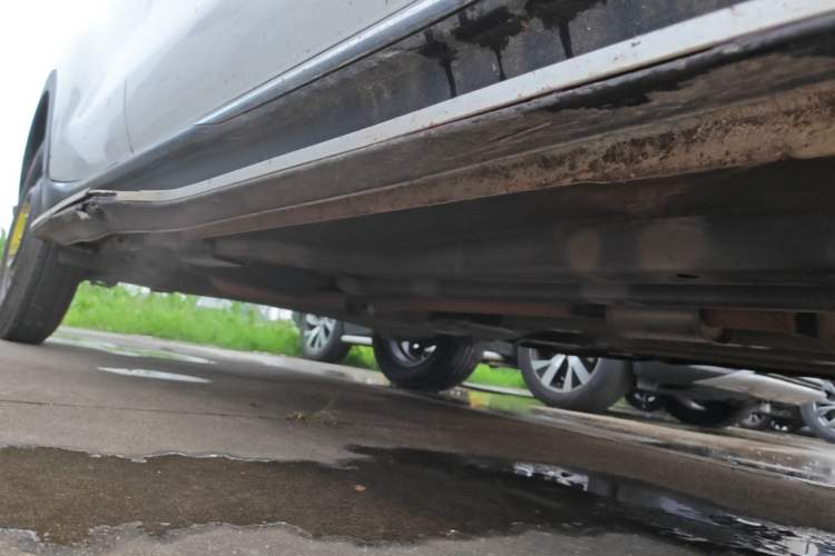 Used Kia KX3 2019 1.6L Automatic Fashion Sunroof Edition Right Side Sill