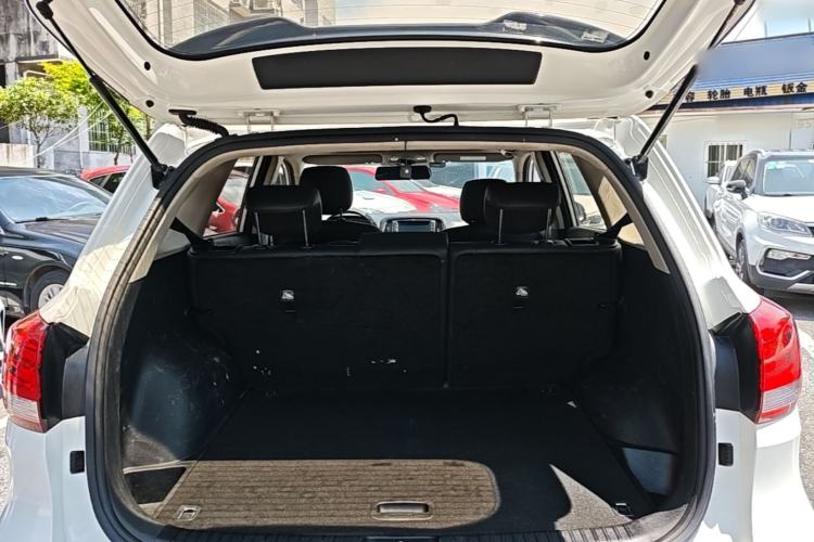 Used Kia KX3 2019 1.6L Automatic Fashion Sunroof Edition Trunk