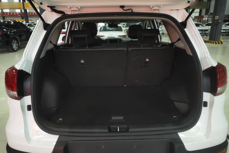 Used Kia KX3 2019 1.6L Automatic Fashion Sunroof Edition Trunk