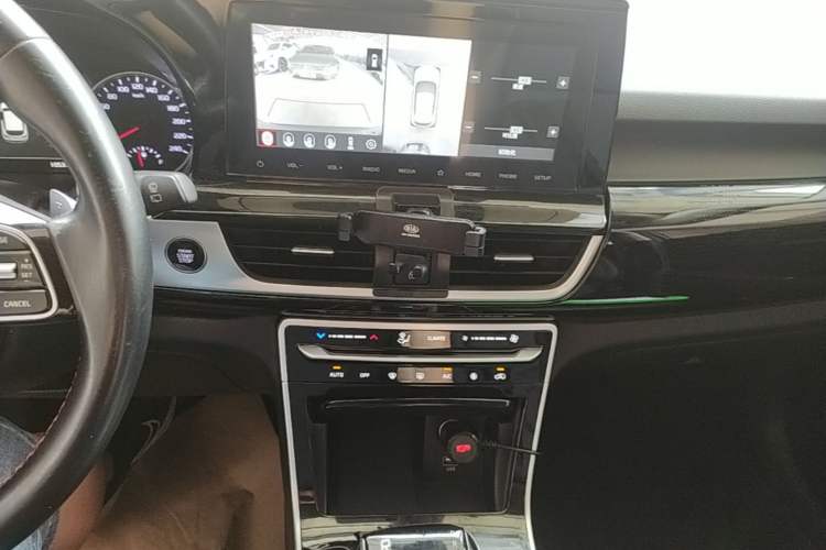 Used Kia KX3 2020 1.5L CVT Smart Edition Audio And AC Panel