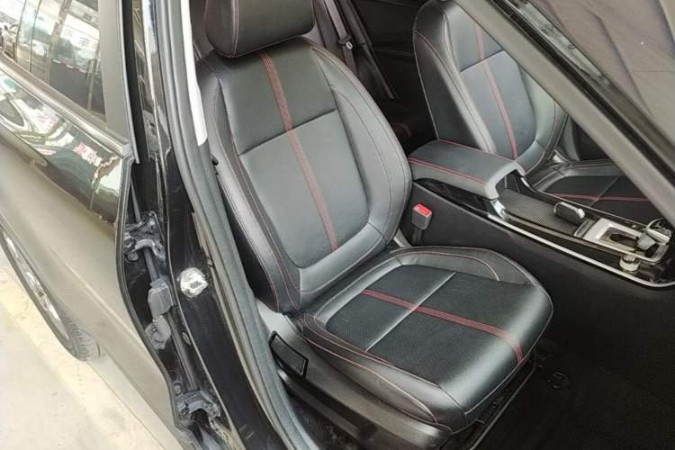Used Kia KX3 2020 1.5L CVT Smart Edition Right Front Seat