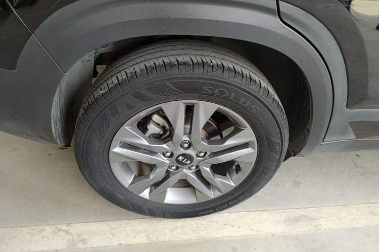 Used Kia KX3 2020 1.5L CVT Smart Edition Right Rear Wheel Hub