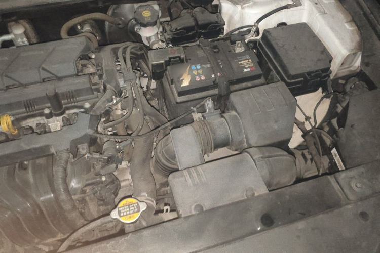 Used Kia KX3 2020 1.5L CVT Trend Edition Engine Bay Left