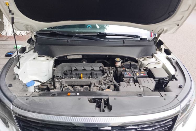 Used Kia KX3 2020 1.5L CVT Trend Edition Engine Bay