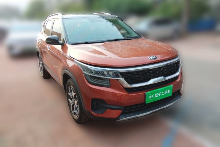 Used Kia KX3 2020 1.5L CVT Trend Edition Front Right 45 Deg
