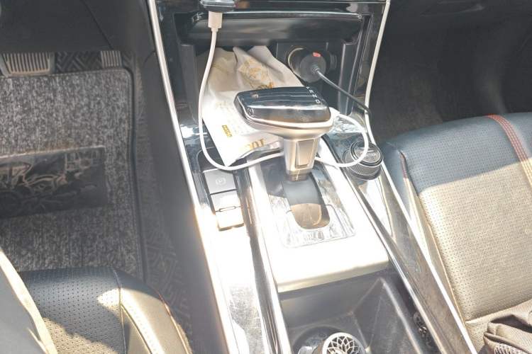 Used Kia KX3 2020 1.5L CVT Trend Edition Gear Lever