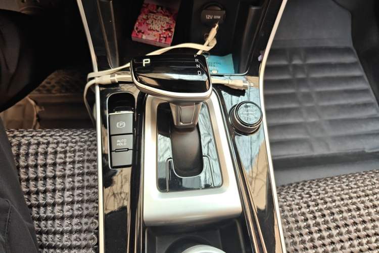 Used Kia KX3 2020 1.5L CVT Trend Edition Gear Lever