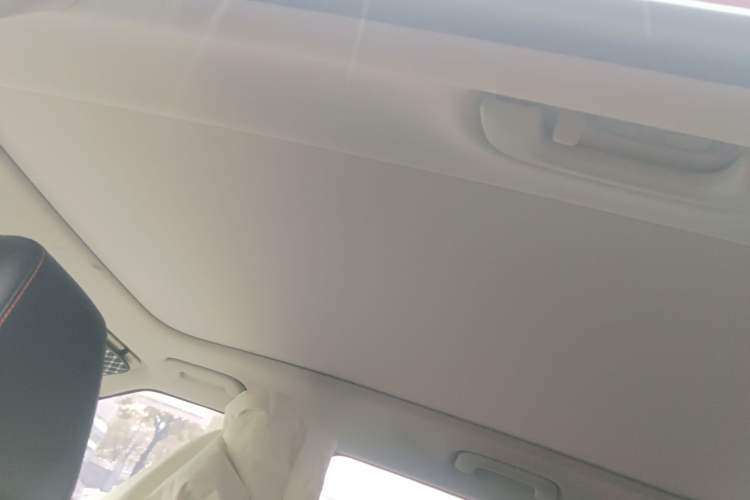 Used Kia KX3 2020 1.5L CVT Trend Edition Headliner