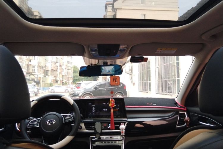 Used Kia KX3 2020 1.5L CVT Trend Edition Headliner
