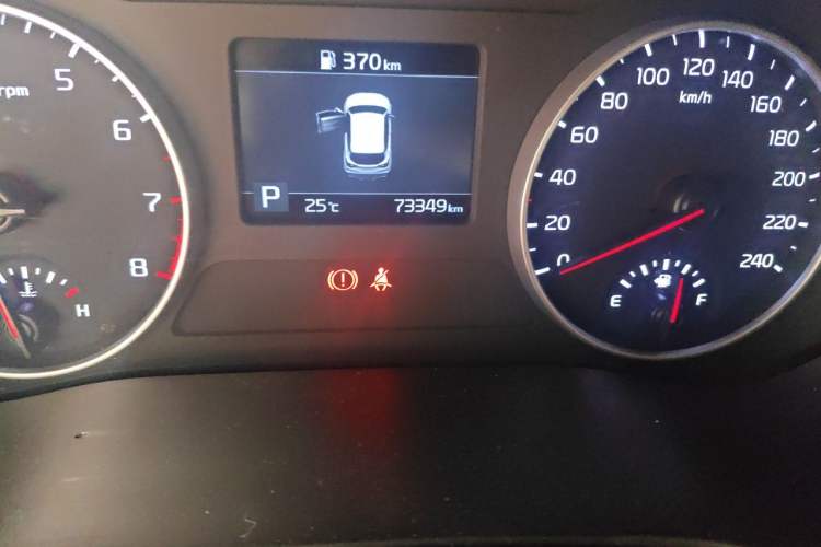 Used Kia KX3 2020 1.5L CVT Trend Edition Odometer Close Up