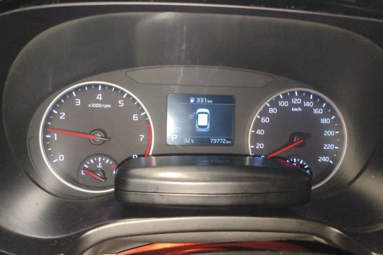 Used Kia KX3 2020 1.5L CVT Trend Edition Odometer Close Up