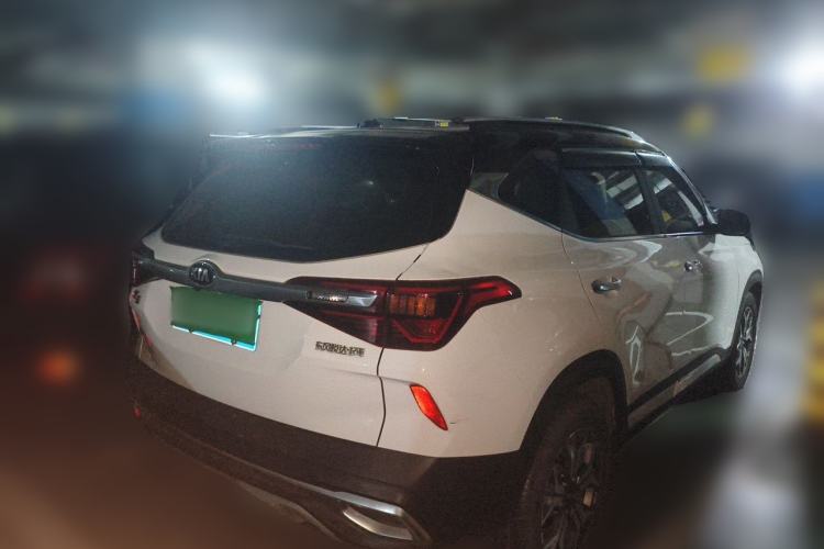 Used Kia KX3 2020 1.5L CVT Trend Edition Rear Right 45 Deg