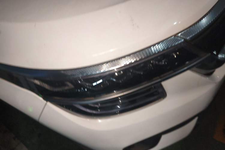 Used Kia KX3 2020 1.5L CVT Trend Edition Right Front Headlight
