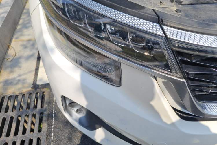 Used Kia KX3 2020 1.5L CVT Trend Edition Right Front Headlight