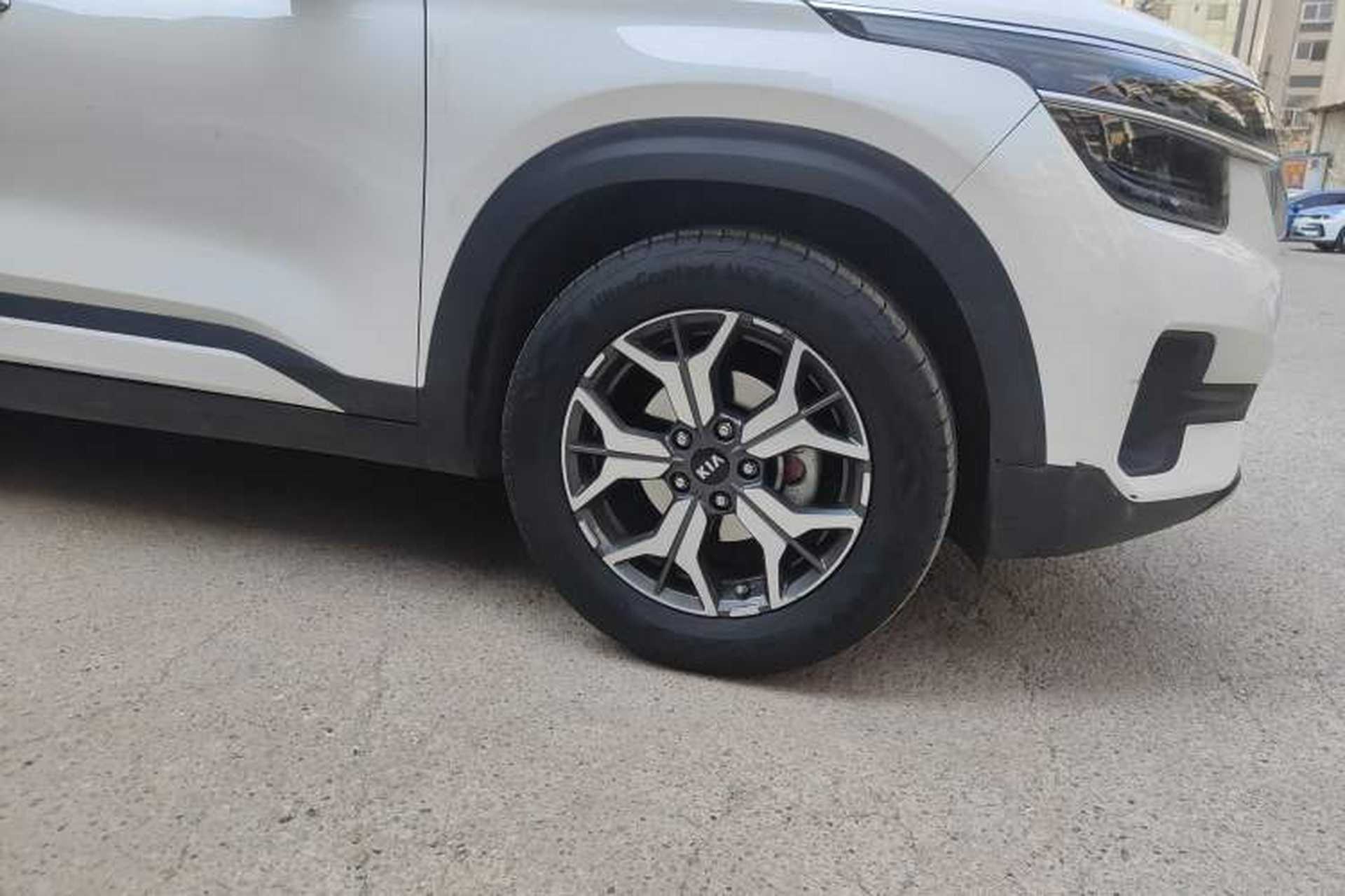 Used Kia KX3 2020 1.5L CVT Trend Edition Right Front Wheel Hub