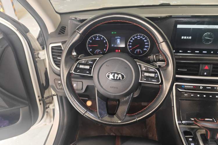 Used Kia KX3 2020 1.5L CVT Trend Edition Steering Wheel