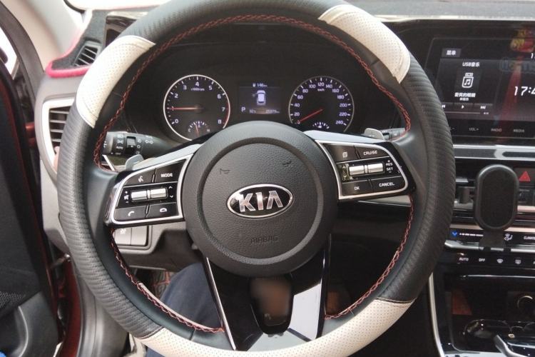 Used Kia KX3 2020 1.5L CVT Trend Edition Steering Wheel