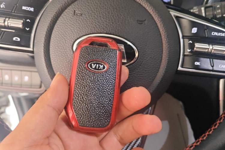 Used Kia KX3 2020 1.5L CVT Trend Edition Vehicle Key