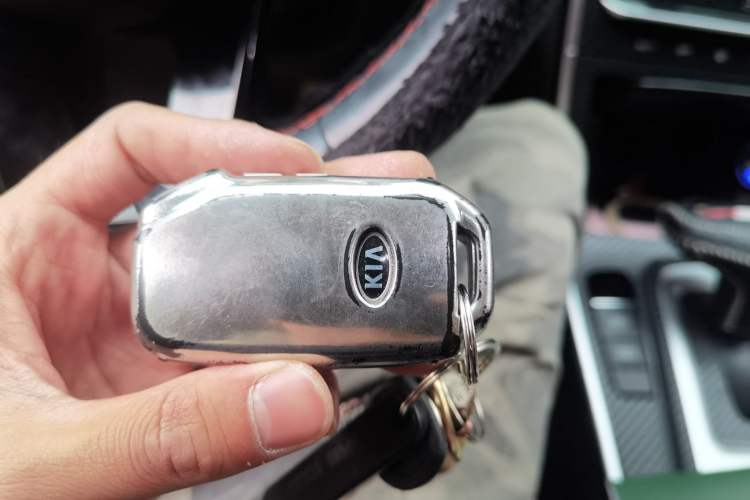 Used Kia KX3 2020 1.5L CVT Trend Edition Vehicle Key