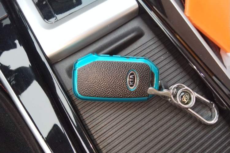 Used Kia KX3 2020 1.5L CVT Trend Edition Vehicle Key