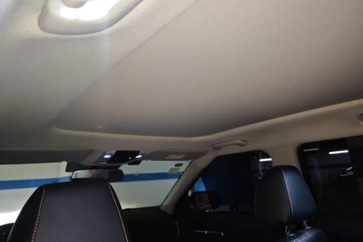 Used Kia KX3 2020 1.5L CVT Trend Edition Headliner
