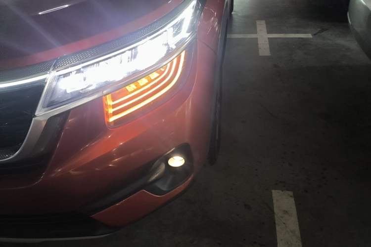 Used Kia KX3 2020 1.5L CVT Trend Edition Left Front Headlight