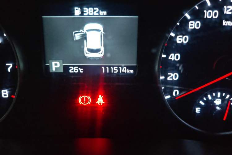 Used Kia KX3 2020 1.5L CVT Trend Edition Odometer Close Up