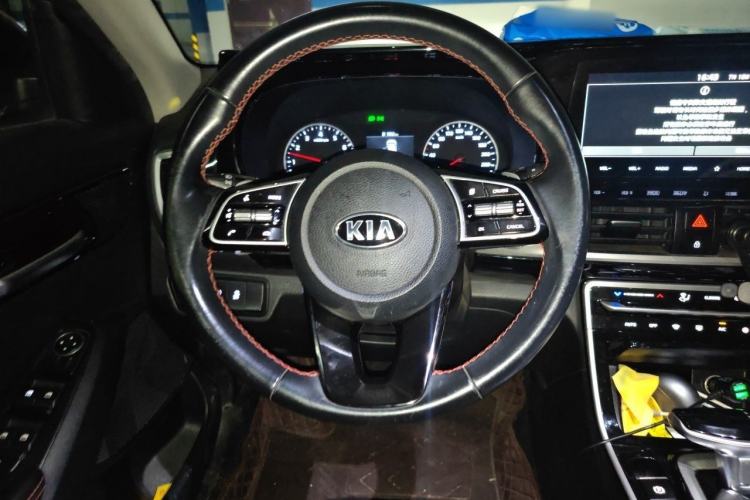 Used Kia KX3 2020 1.5L CVT Trend Edition Steering Wheel