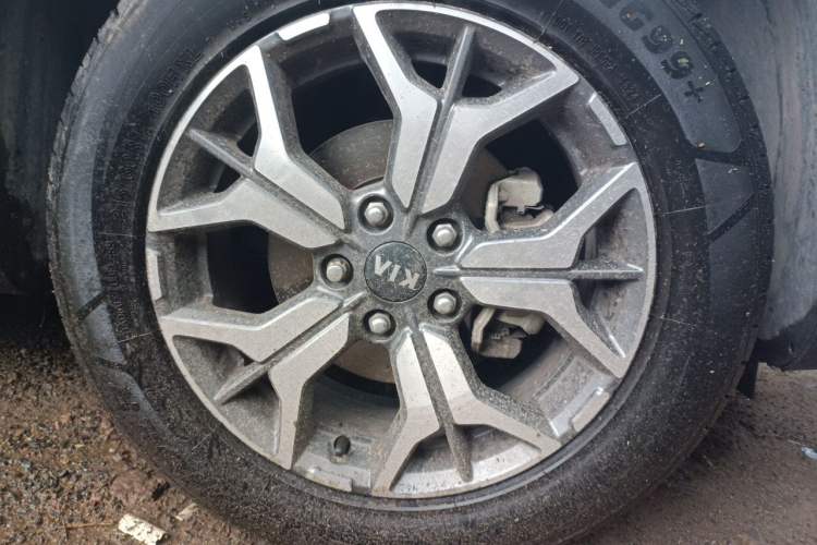 Used Kia KX3 2020 1.5L CVT Trend Edition Exterior 1