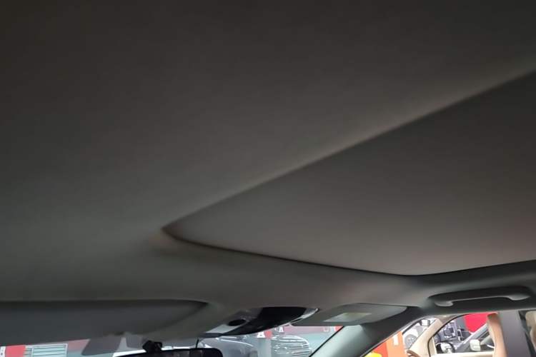 Used Kia KX3 2020 1.5L CVT Trend Edition Headliner