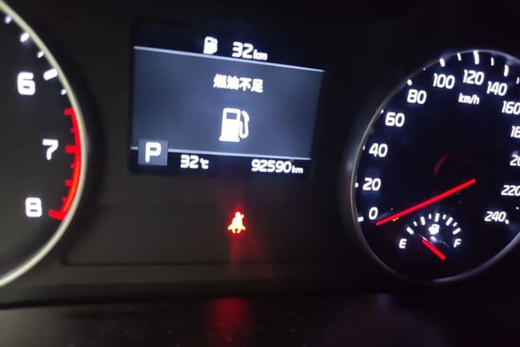 Used Kia KX3 2020 1.5L CVT Trend Edition Odometer Close Up