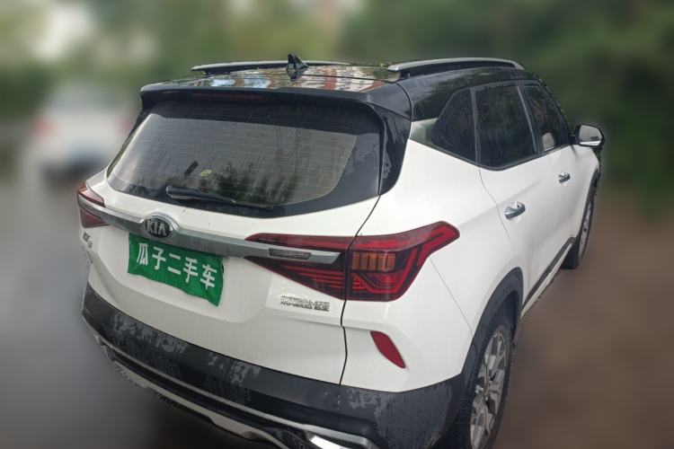 Used Kia KX3 2020 1.5L CVT Trend Edition Rear Right 45 Deg