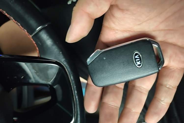 Used Kia KX3 2020 1.5L CVT Trend Edition Vehicle Key