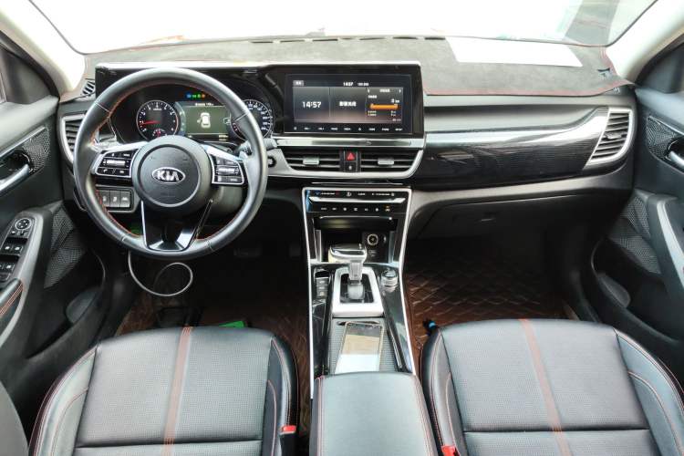 Used Kia KX3 2020 1.5L CVT Smart Edition Center Console