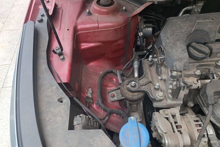 Used Kia KX3 2020 1.5L CVT Trend Edition Engine Bay Right