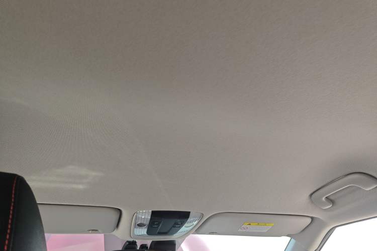 Used Kia KX3 2020 1.5L CVT Smart Edition Headliner
