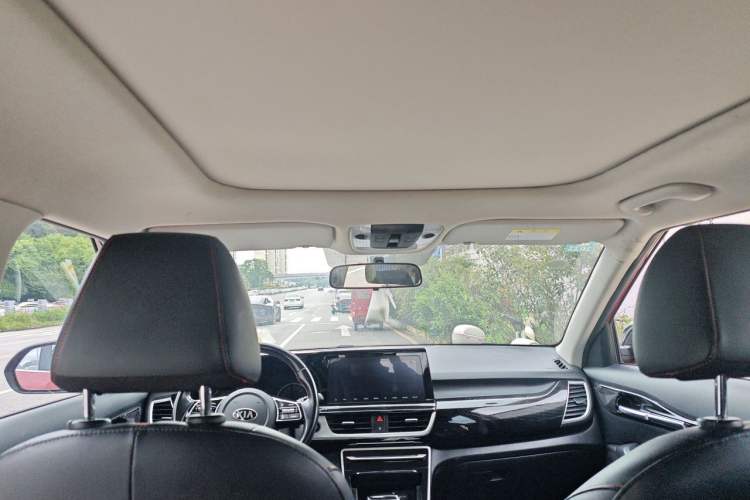 Used Kia KX3 2020 1.5L CVT Trend Edition Headliner