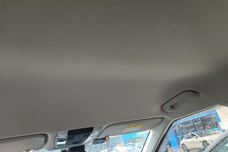 Used Kia KX3 2020 1.5L CVT Smart Edition Headliner