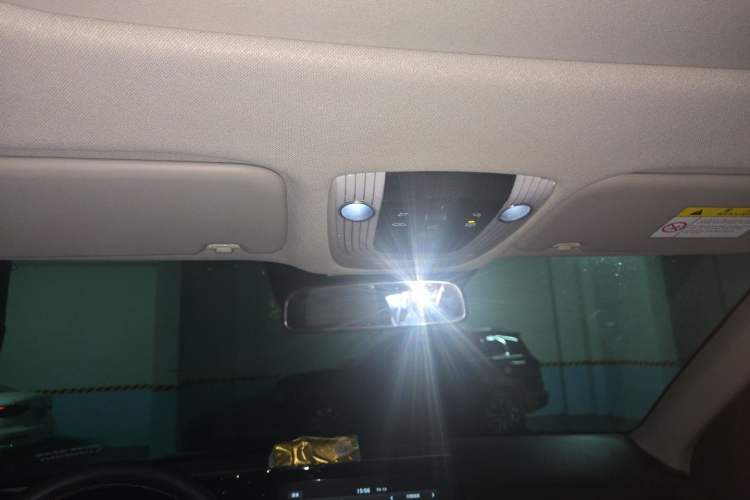 Used Kia KX3 2020 1.5L CVT Trend Edition Headliner