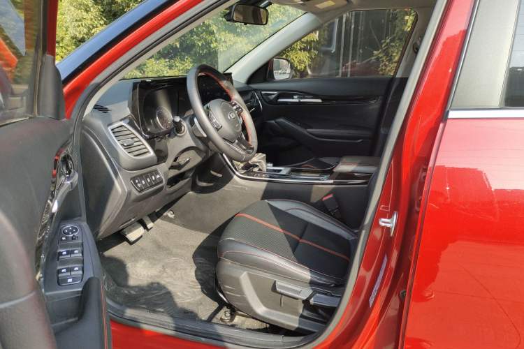 Used Kia KX3 2020 1.5L CVT Smart Edition Interior 1