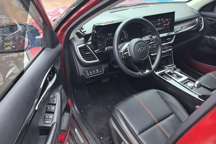 Used Kia KX3 2020 1.5L CVT Trend Edition Interior 3
